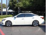 Thumbnail of 2021 Pearl White Tricoat Nissan Altima