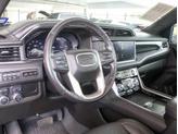 Thumbnail of 2022 Onyx Black GMC Yukon XL