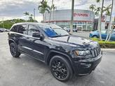 Thumbnail of 2019 Diamond Black Crystal Pearlcoat Jeep Grand Cherokee