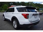 Thumbnail of 2022 White Ford Explorer