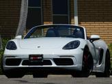 Thumbnail of 2019 White Porsche 718 Boxster