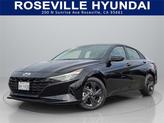 Photo of 2023 Phantom Black Hyundai ELANTRA