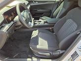 Thumbnail of 2025 Snow White Pearl Kia K5