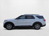 Thumbnail of 2021 Oxford White Ford Explorer