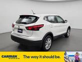 Thumbnail of 2017 White Nissan Rogue Sport