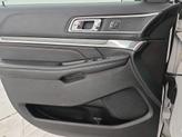 Thumbnail of 2017 White Ford Explorer