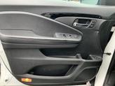 Thumbnail of 2020 Platinum White Pearl Honda Pilot