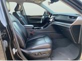 Thumbnail of 2021 Diamond Black Crystal Pearlcoat Jeep Grand Cherokee L