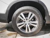 Thumbnail of 2017 White Diamond Pearl Honda Pilot