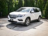 Thumbnail of 2017 White Diamond Pearl Honda Pilot