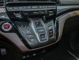 Thumbnail of 2025 Platinum White Pearl Honda Odyssey