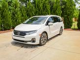 Thumbnail of 2025 Platinum White Pearl Honda Odyssey