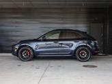 Thumbnail of 2021 Night Blue Metallic Porsche Macan