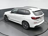 Thumbnail of 2022 Mineral White Metallic BMW X5
