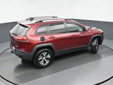 Thumbnail of 2018 Velvet Red Pearlcoat Jeep Cherokee