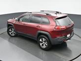Thumbnail of 2018 Velvet Red Pearlcoat Jeep Cherokee