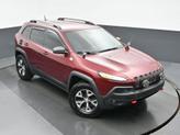 Thumbnail of 2018 Velvet Red Pearlcoat Jeep Cherokee