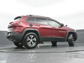 Thumbnail of 2018 Velvet Red Pearlcoat Jeep Cherokee