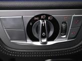 Thumbnail of 2022 Black Sapphire Metallic BMW 750