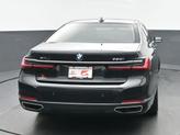 Thumbnail of 2022 Black Sapphire Metallic BMW 750
