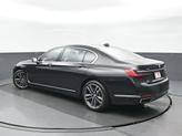 Thumbnail of 2022 Black Sapphire Metallic BMW 750