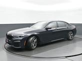 Thumbnail of 2022 Carbon Black Metallic BMW 740