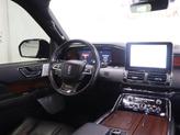 Thumbnail of 2021 Infinite Black Lincoln Navigator