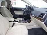 Thumbnail of 2018 Ibis White Audi Q5