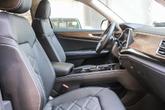 Thumbnail of 2025 Pure Gray Volkswagen Atlas