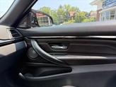 Thumbnail of 2016 Black BMW M4
