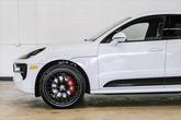 Thumbnail of 2021 White Porsche Macan