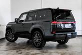 Thumbnail of 2025 Black Lexus GX 550