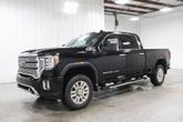 Thumbnail of 2023 Onyx Black GMC Sierra 2500