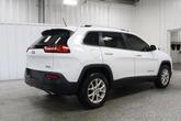 Thumbnail of 2015 Bright White Clearcoat Jeep Cherokee