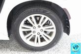 Thumbnail of 2017 Bright White Clearcoat Chrysler 300