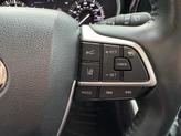 Thumbnail of 2022 Pearl Toyota Highlander