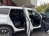 Thumbnail of 2022 Pearl Toyota Highlander