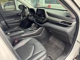 Thumbnail of 2022 Pearl Toyota Highlander