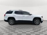 Thumbnail of 2022 Summit White GMC Acadia