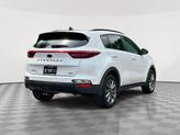 Thumbnail of 2022 Snow White Pearl Kia Sportage