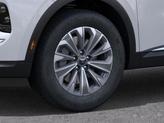 Thumbnail of 2025 Summit White Buick Envision