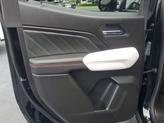 Thumbnail of 2024 Onyx Black GMC Canyon