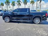 Thumbnail of 2024 Onyx Black GMC Sierra 1500
