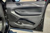 Thumbnail of 2024 Diamond Black Crystal Pearlcoat Jeep Grand Cherokee L