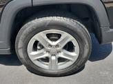 Thumbnail of 2023 Diamond Black Crystal Pearlcoat Jeep Compass