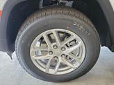 Thumbnail of 2025 Bright White Clearcoat Jeep Grand Cherokee
