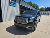 Thumbnail of 2016 Onyx Black GMC Yukon XL