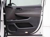 Thumbnail of 2019 White Diamond Pearl Honda Odyssey