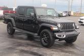 Thumbnail of 2025 Black Clearcoat Jeep Gladiator