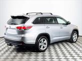 Thumbnail of 2015 Silver Sky Metallic Toyota Highlander